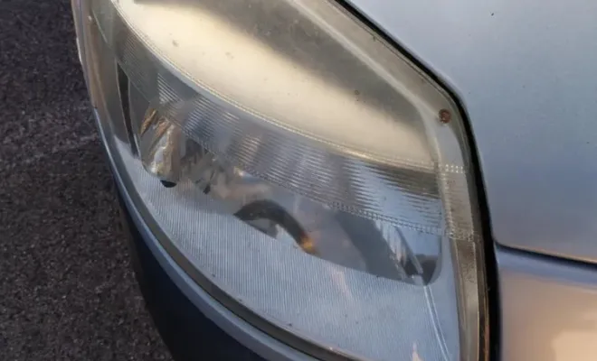 Nettoyage de phare à Grasse., Nice, Cleaner Phare